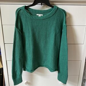 🦅AMERICAN EAGLE OUTFITTERS SIZE SMALL GREEN CROPPED SWEATER